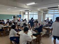 美術の様子