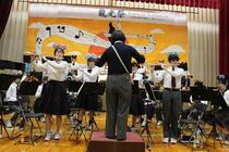 吹奏楽部の演奏の様子