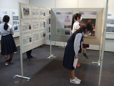 パネル展