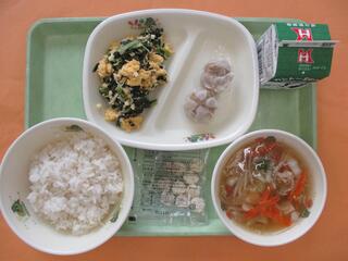 ご飯・牛乳・ しゅうまい・ しらすと小松菜の卵とじ・ おこげ中華スープ （中華スープ・おこげ）