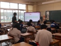 2年4組の様子