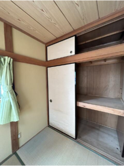 2階和室の押し入れ