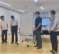 プレゼンテーション3枚目