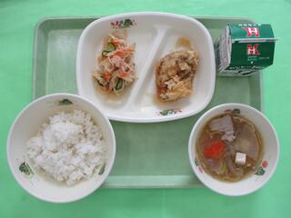 ご飯・ 牛乳・ 白身魚のレモン風味・ 切干大根ともやしのサラダ ・豚汁