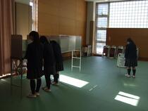 模擬投票の様子